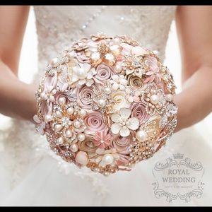 👰🏻🌸Brooch Bouquet and Boutonnière🌸👰🏻